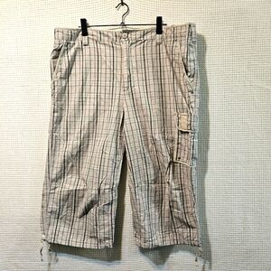 Point Zero Plaid Cargo Shorts Sz 42
